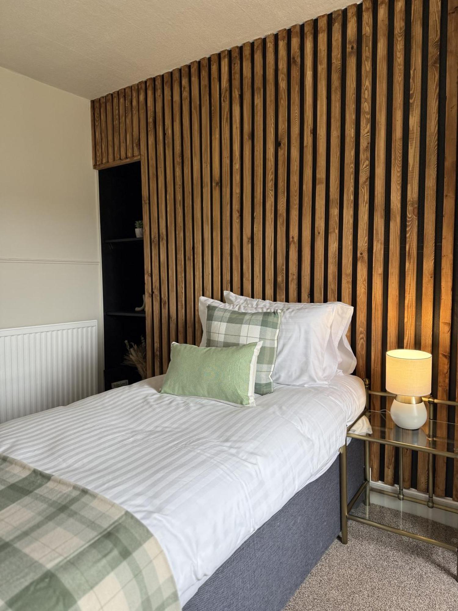 The Glendevon Hotel Auchterarder Room photo