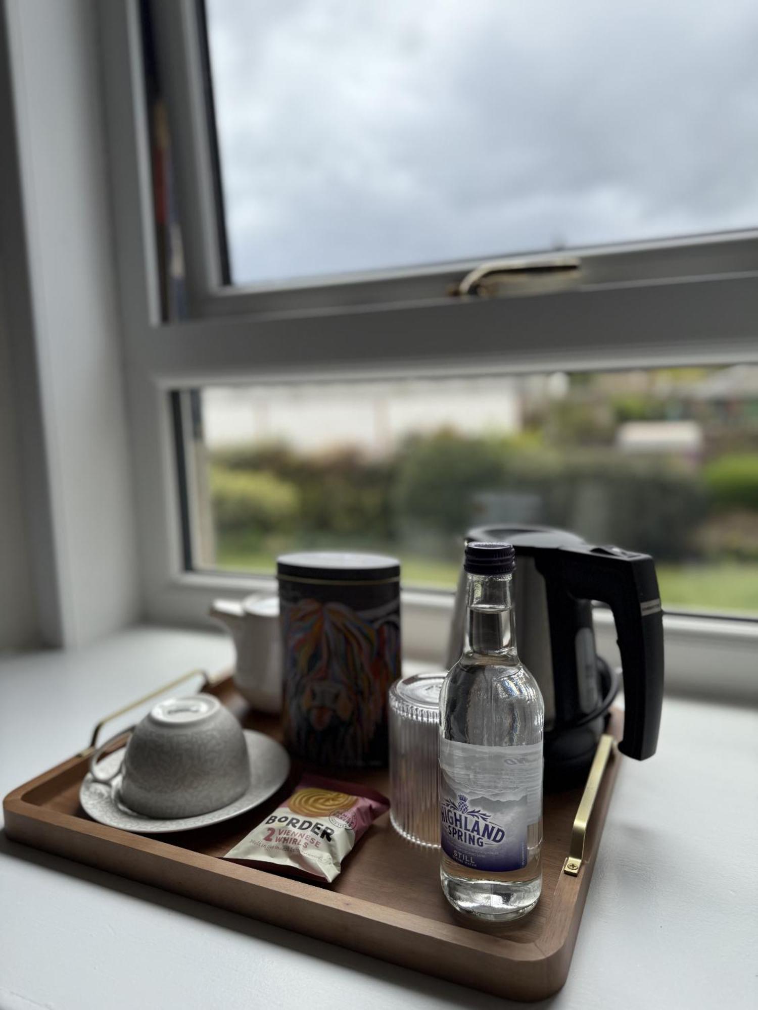 The Glendevon Hotel Auchterarder Room photo